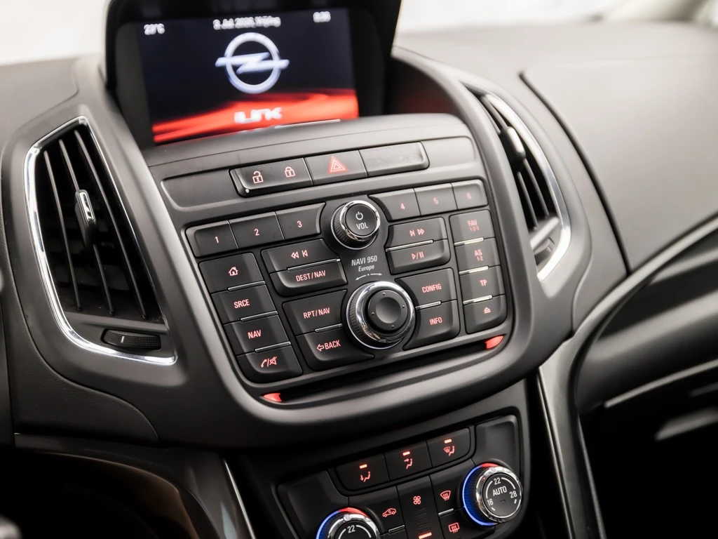 Opel Zafira – foto 11
