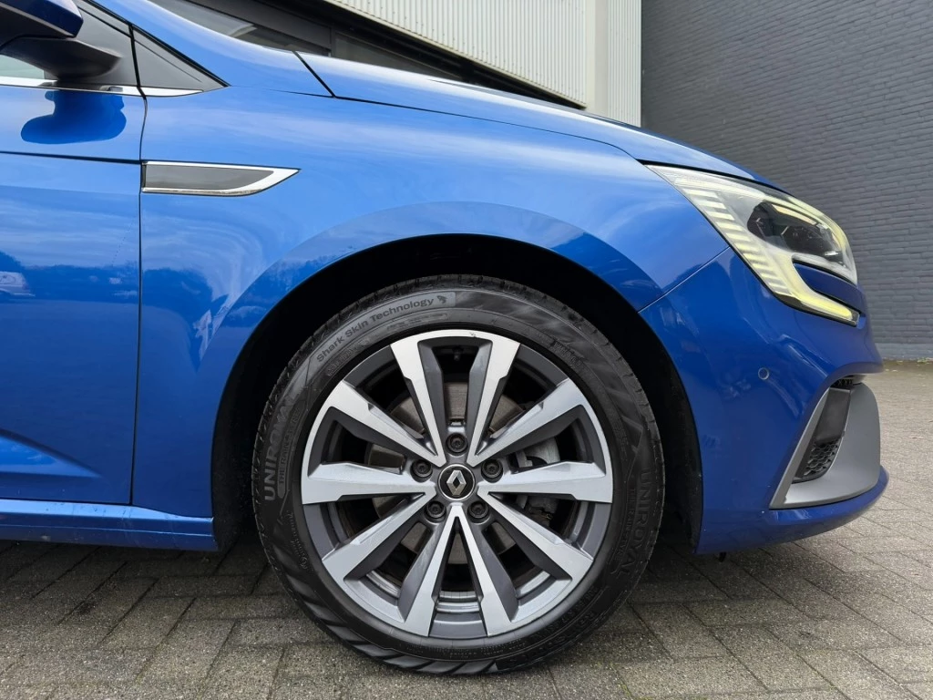 Renault Megane E-Tech – foto 28