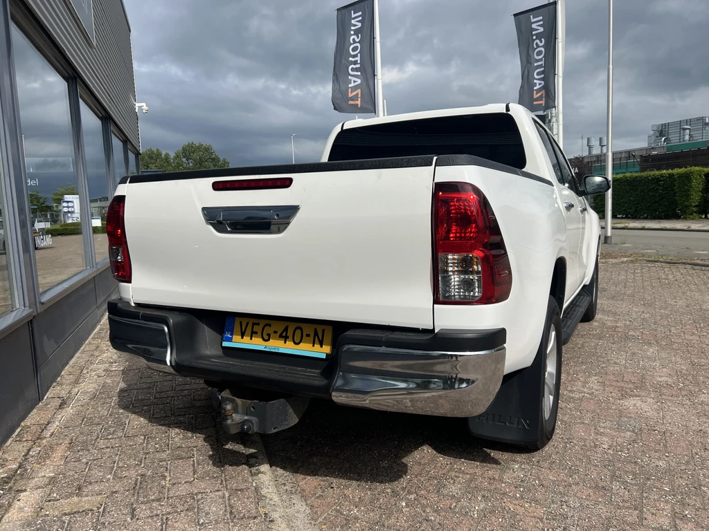 Toyota Hilux – foto 5
