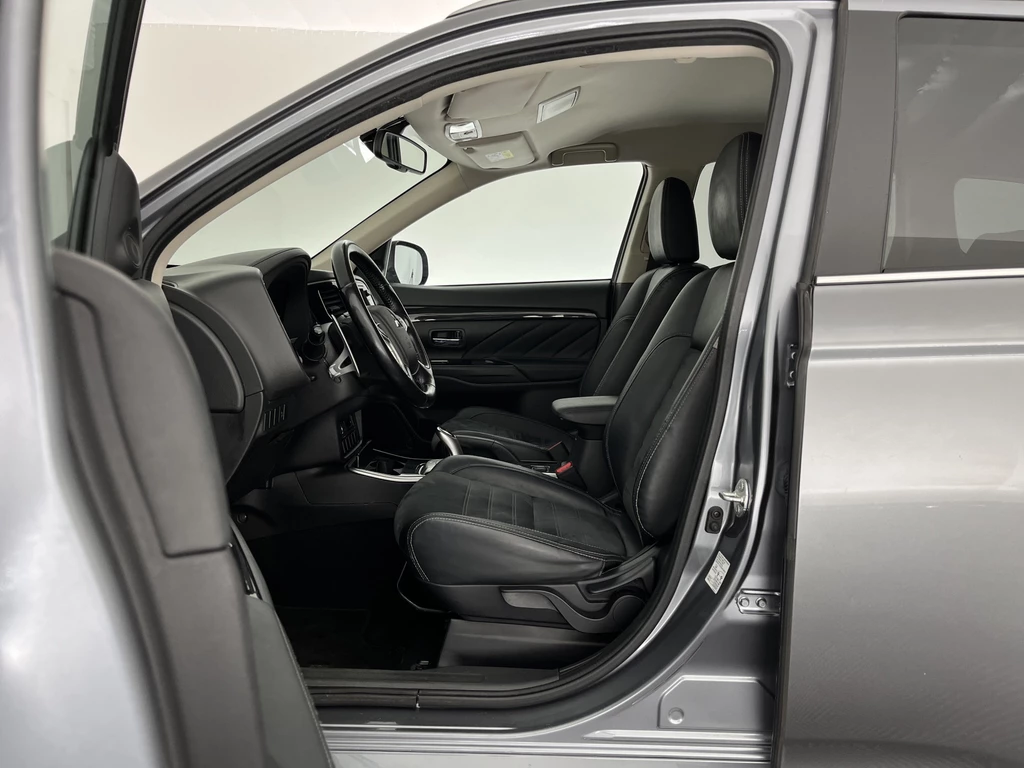 Mitsubishi Outlander – foto 8