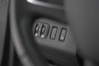 Renault Clio – thumbnail 32