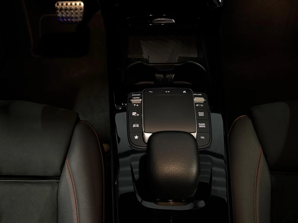 Mercedes-Benz CLA – foto 33