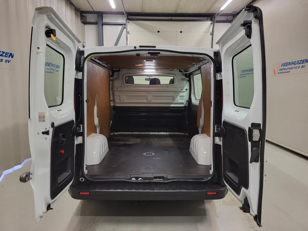Renault Trafic – foto 9
