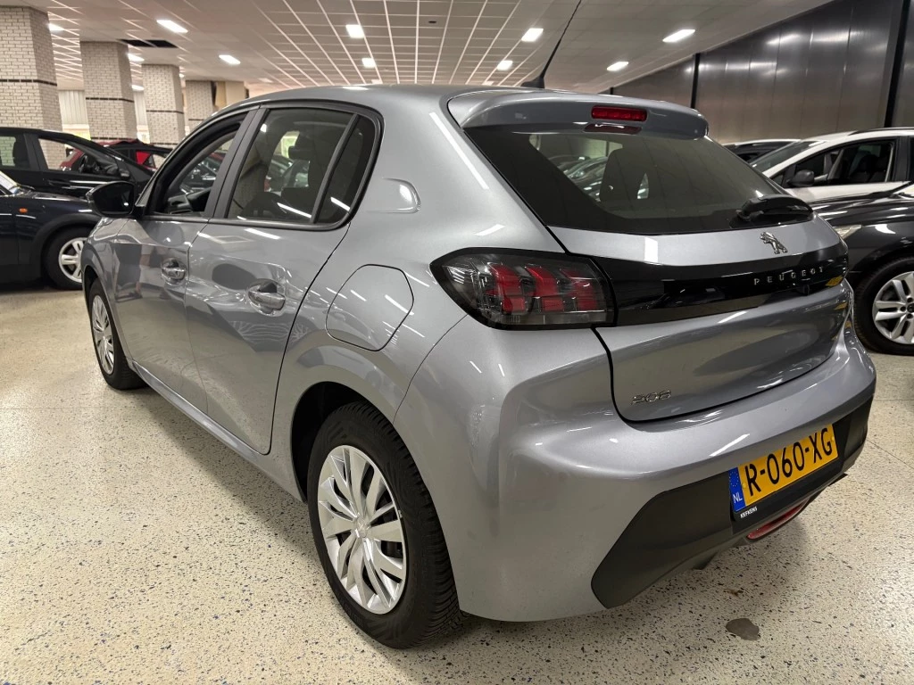 Peugeot 208 – foto 2