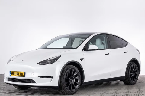 Tesla Model Y Long Range AWD 75 kWh *SOH 92.4%* PANORAMADAK | Wit LEDER | 20 Inch