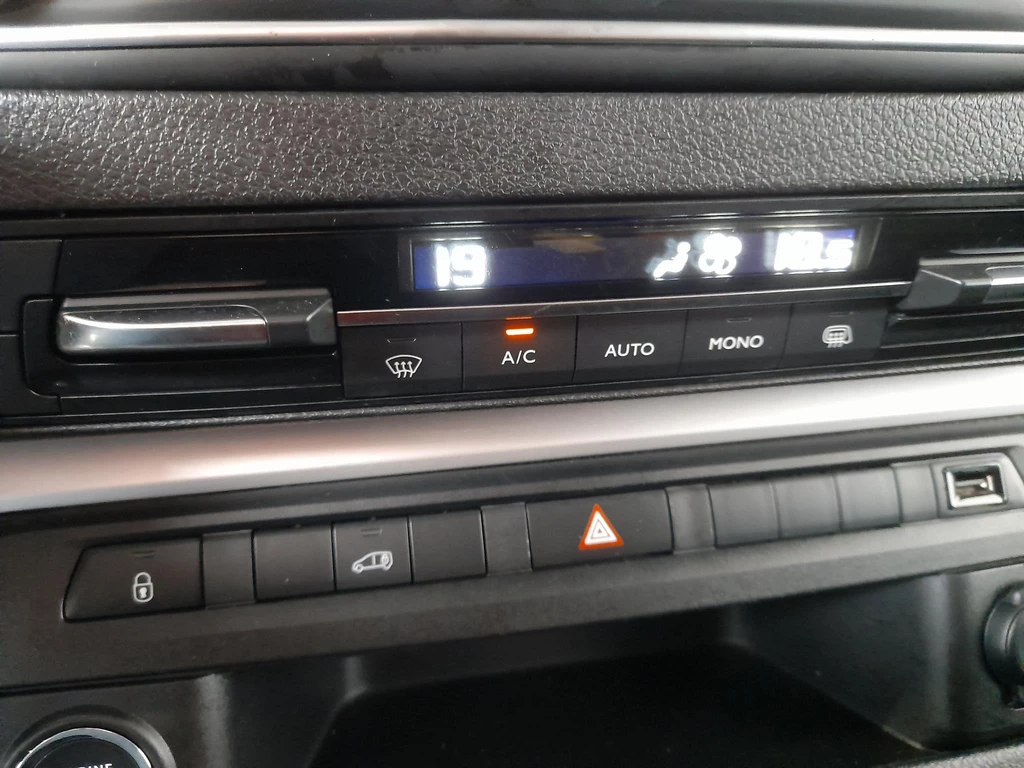 Opel Vivaro – foto 24