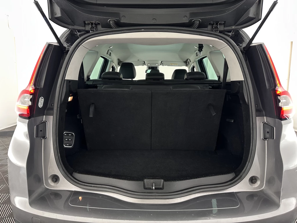 Renault Grand Scénic – foto 11