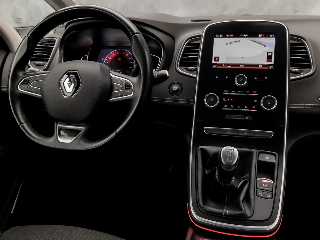 Renault Scénic – foto 9