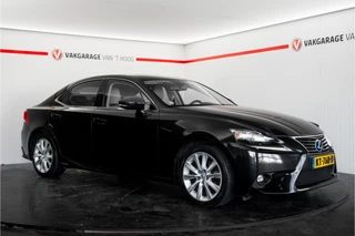 Lexus IS – thumbnail 7
