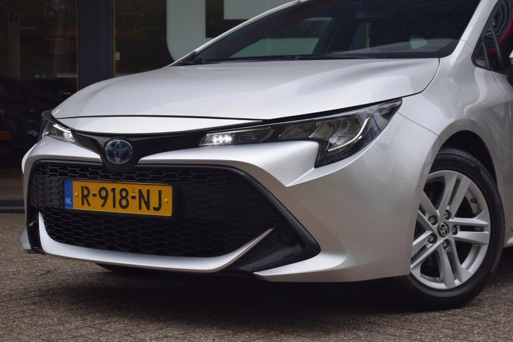 Toyota Corolla Touring Sports – foto 2