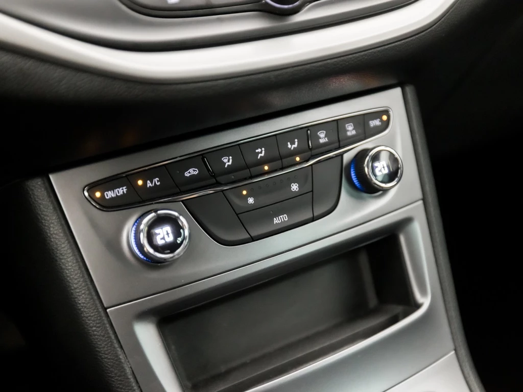 Opel Astra – foto 11