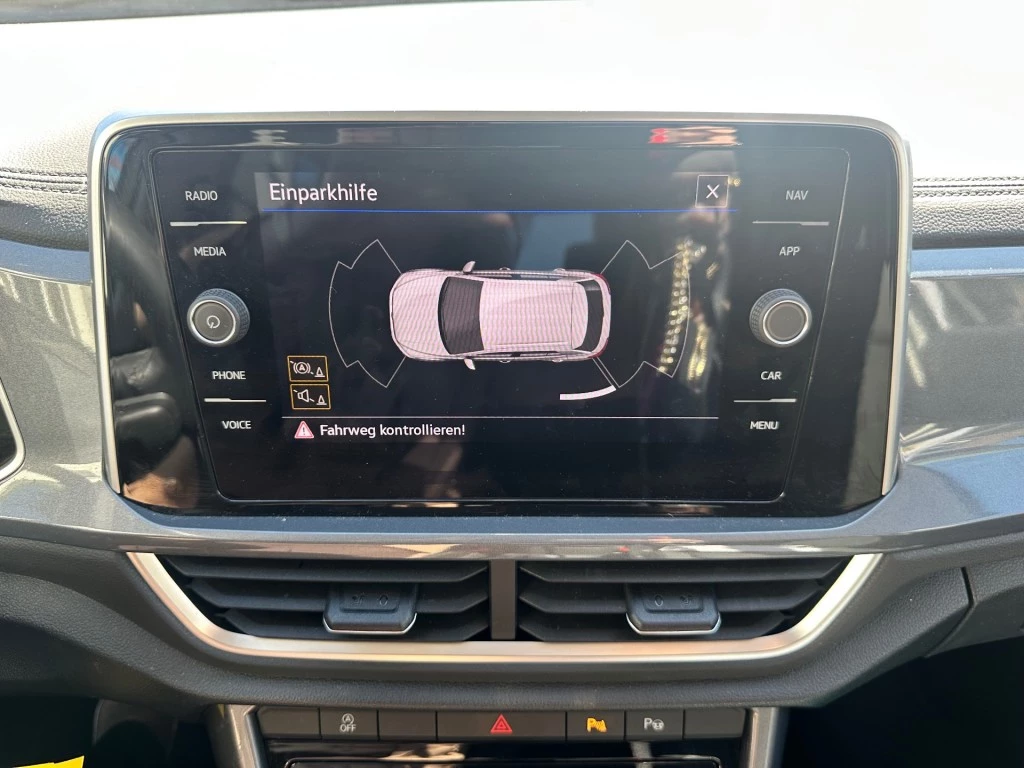 Volkswagen T-Roc – foto 15