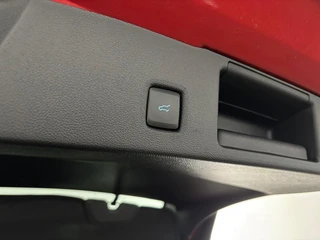 Ford Kuga – thumbnail 12