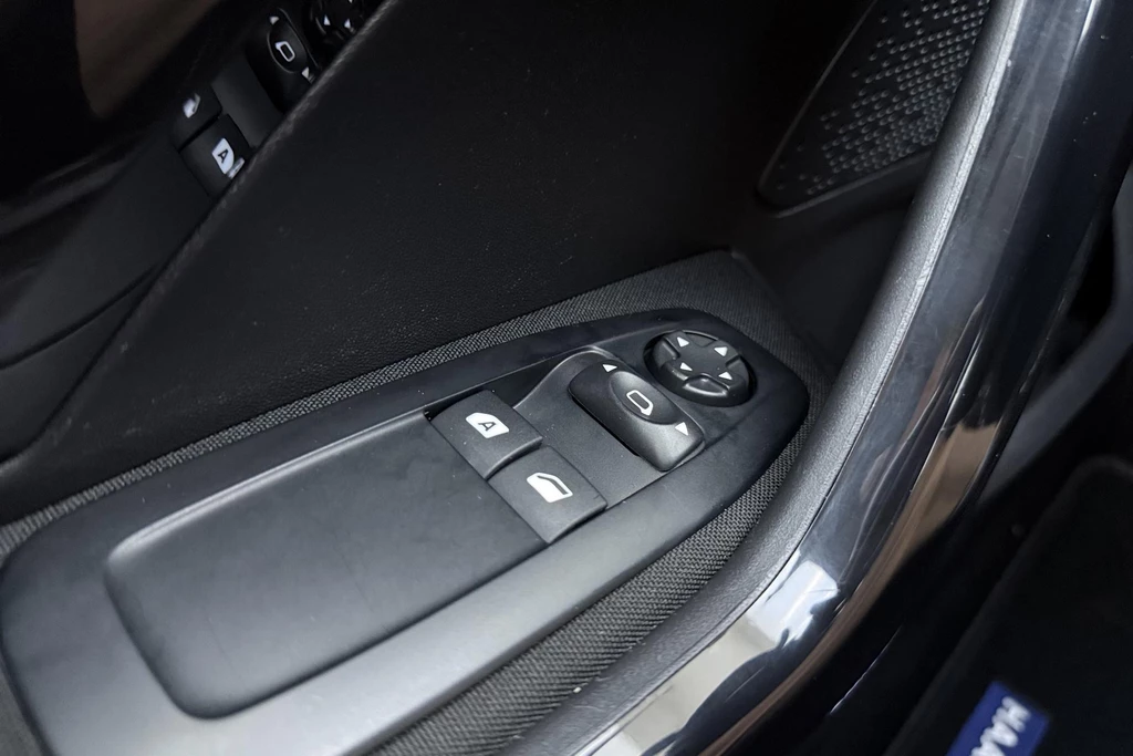 Peugeot 208 – foto 17