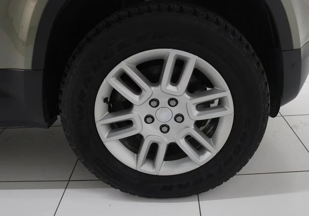 Land Rover Defender – foto 6