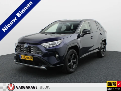 Toyota RAV4 2.5 Hybrid AWD Bi-Tone | Trekhaak afnb. | Elk. A-klep | Stuur & Stoel verw. | Keyless | Prijs Rijklaar!!