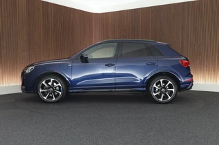 Audi Q3 – thumbnail 2