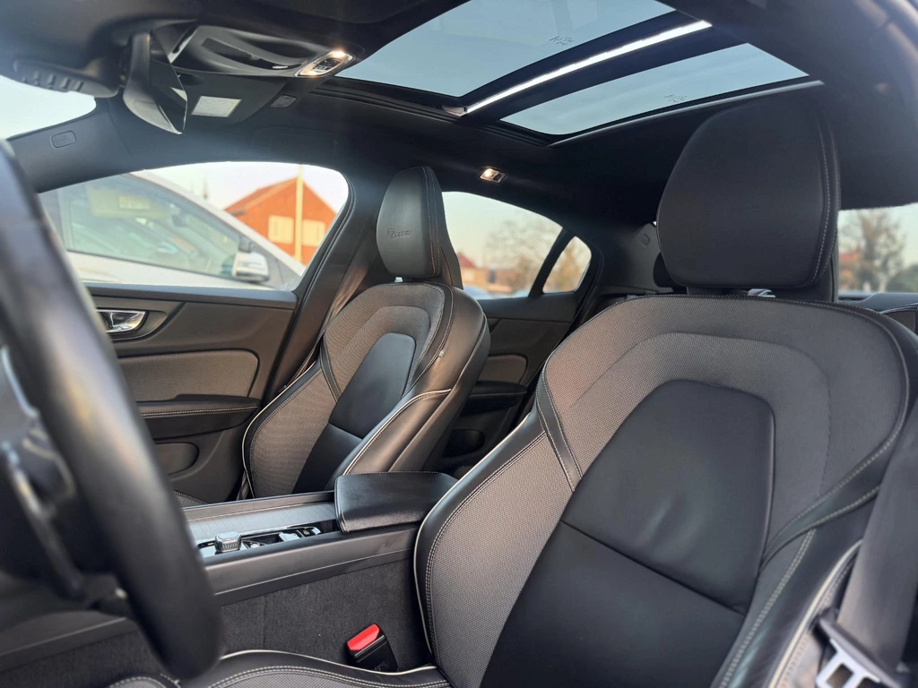 Volvo S60 – foto 10
