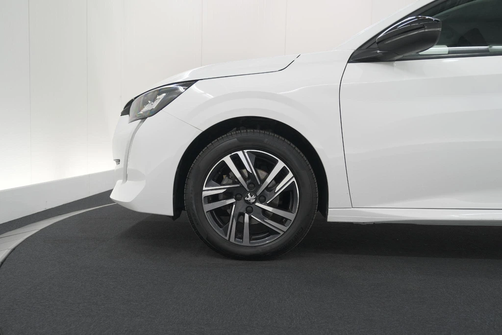 Peugeot 208 – foto 18