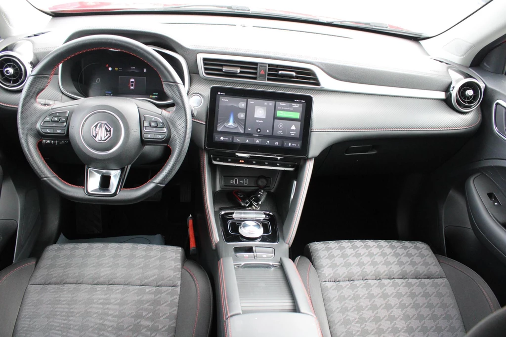 MG ZS EV – foto 14