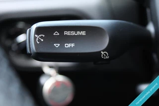 Porsche Macan – thumbnail 36