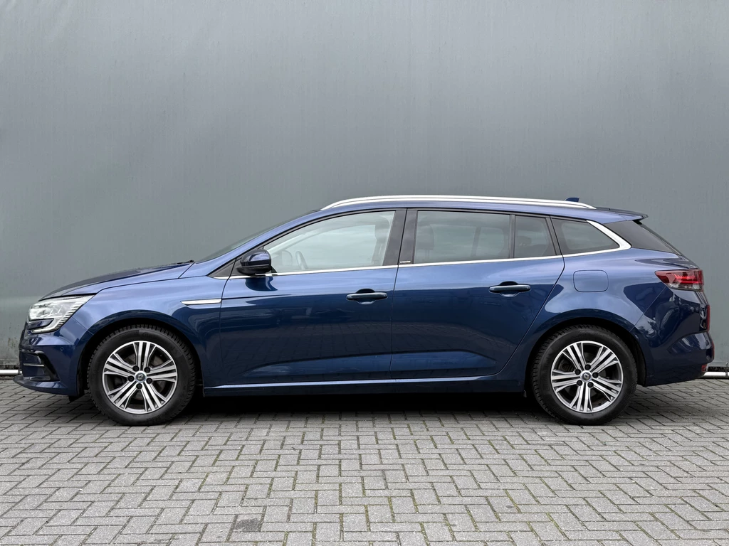 Renault Megane E-Tech – foto 2
