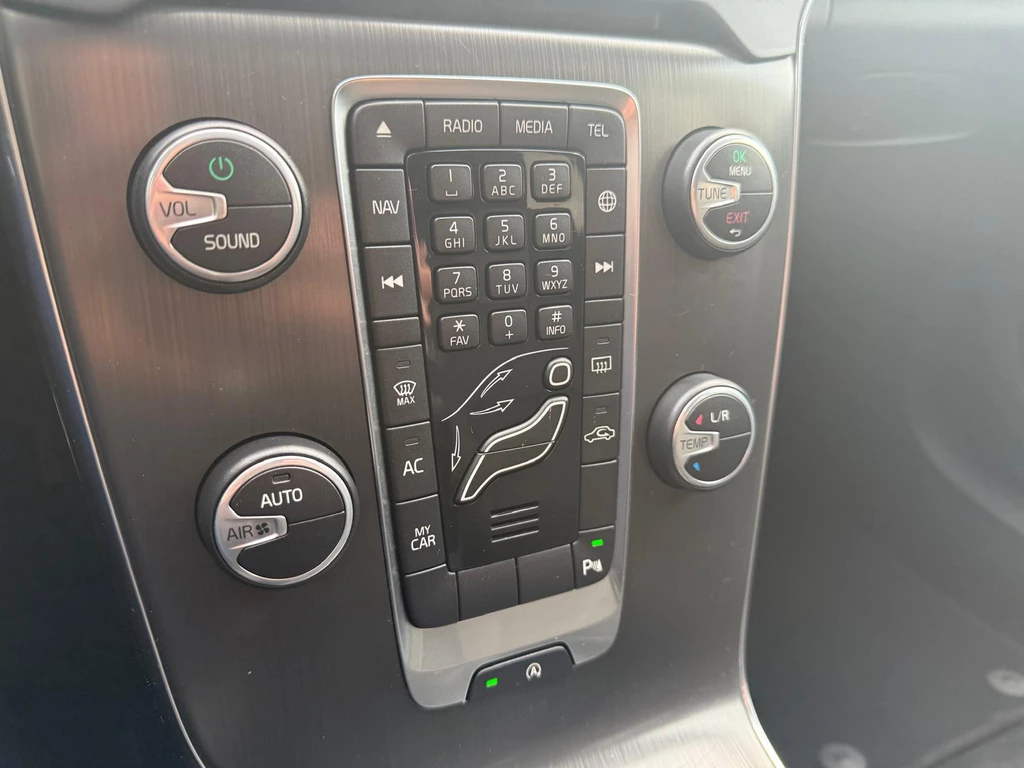 Volvo V40 – foto 24