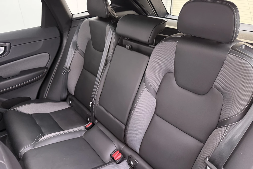 Volvo XC60 – foto 12