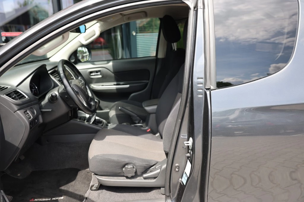 Mitsubishi L200 – foto 10