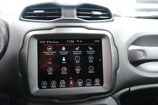 Jeep Renegade – thumbnail 22