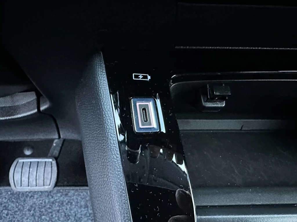 Peugeot 208 – foto 22
