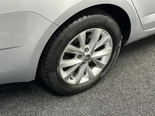 Škoda Octavia – thumbnail 10