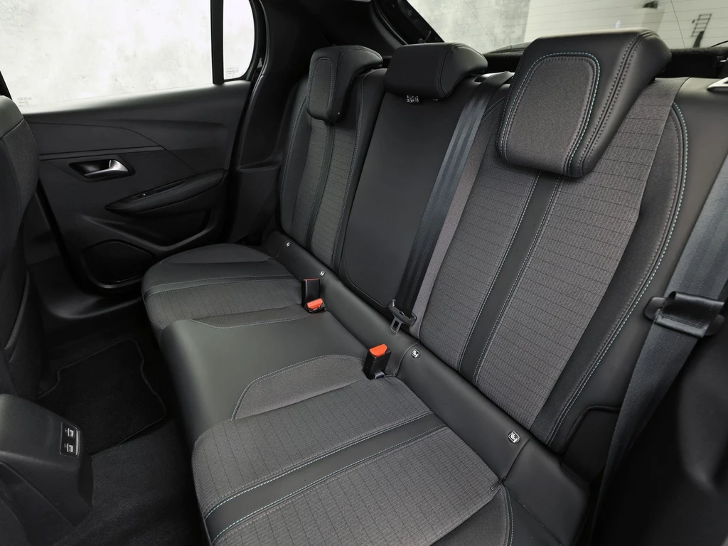 Peugeot 208 – foto 15