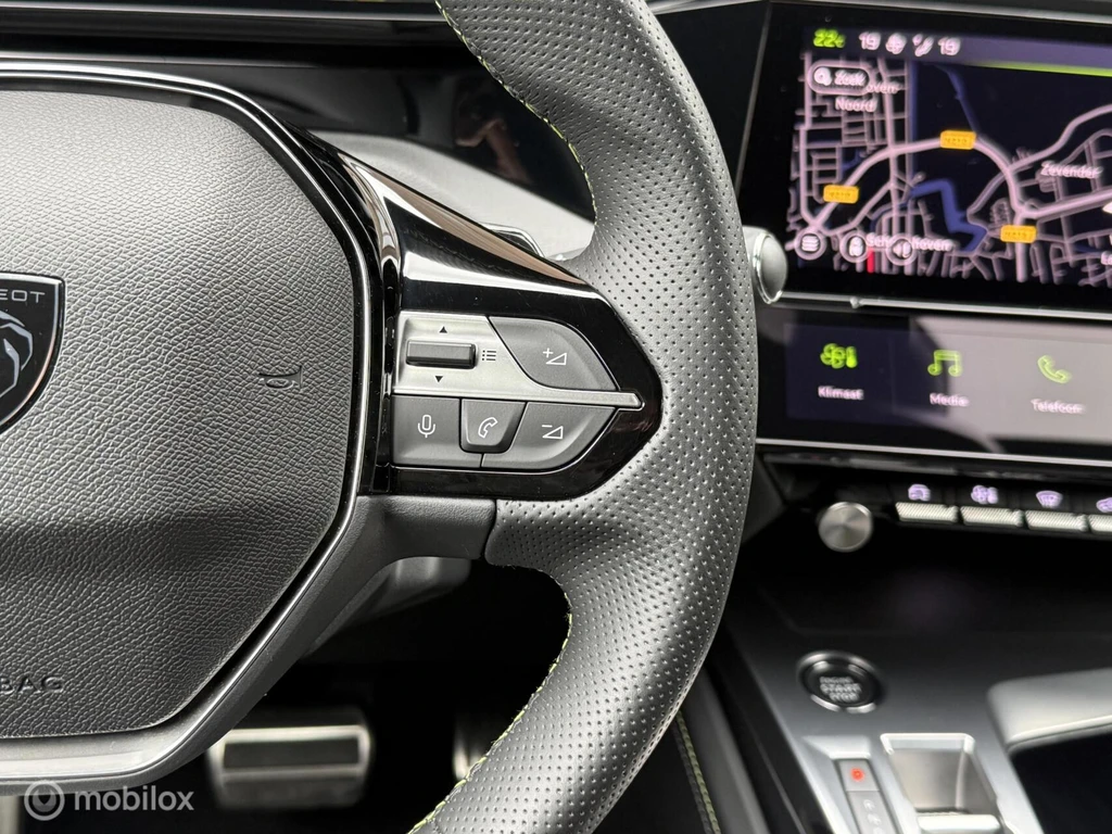 Peugeot 408 – foto 11