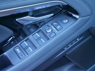 Land Rover Range Rover Evoque – thumbnail 36