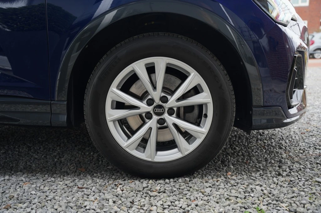 Audi Q3 – foto 32