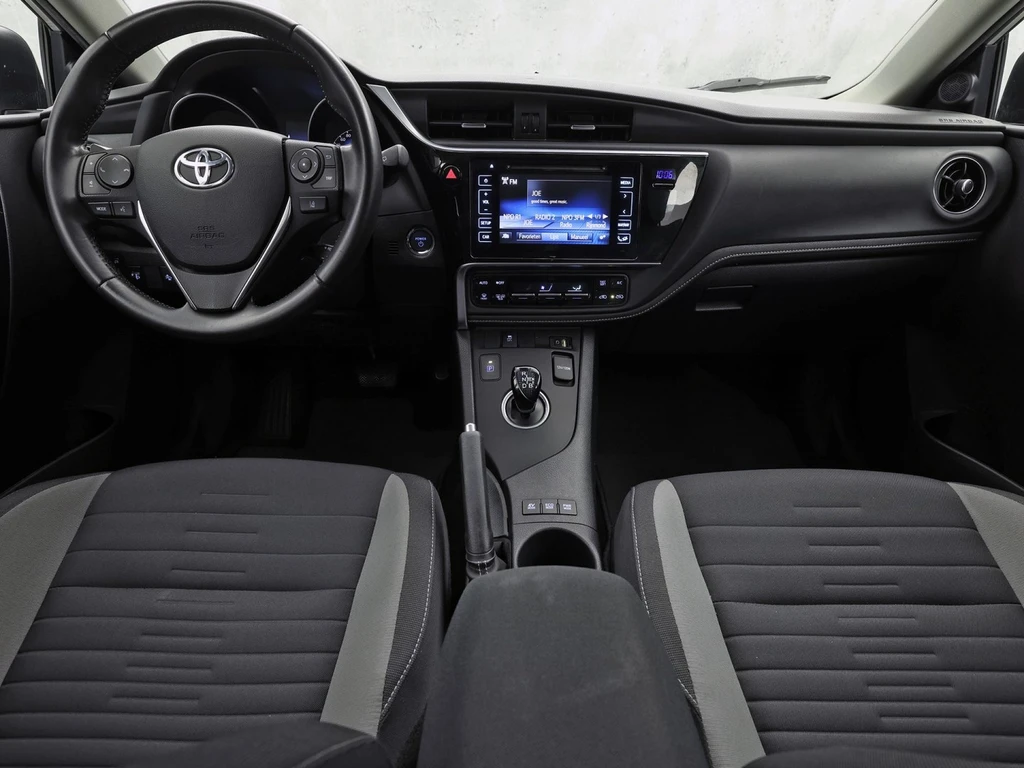 Toyota Auris – foto 8
