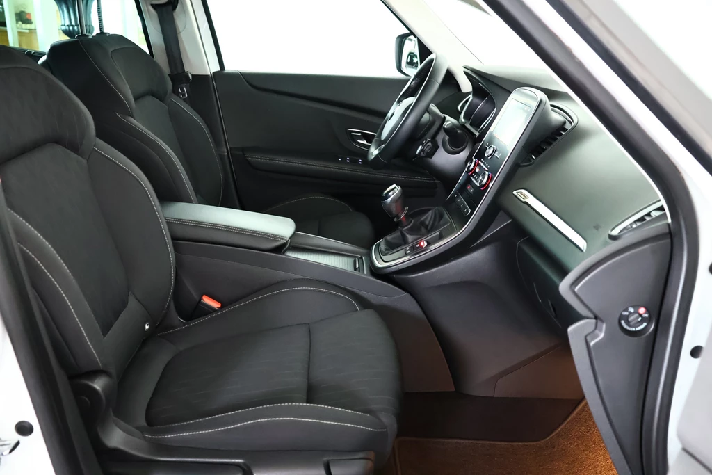 Renault Grand Scénic – foto 15