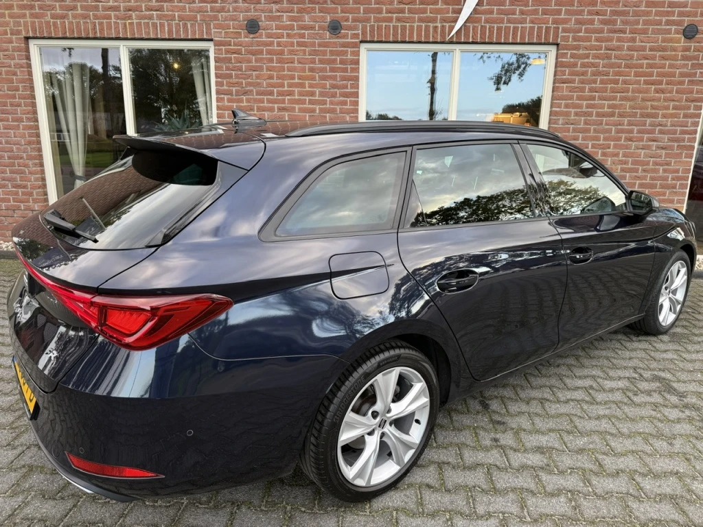 SEAT Leon – foto 8