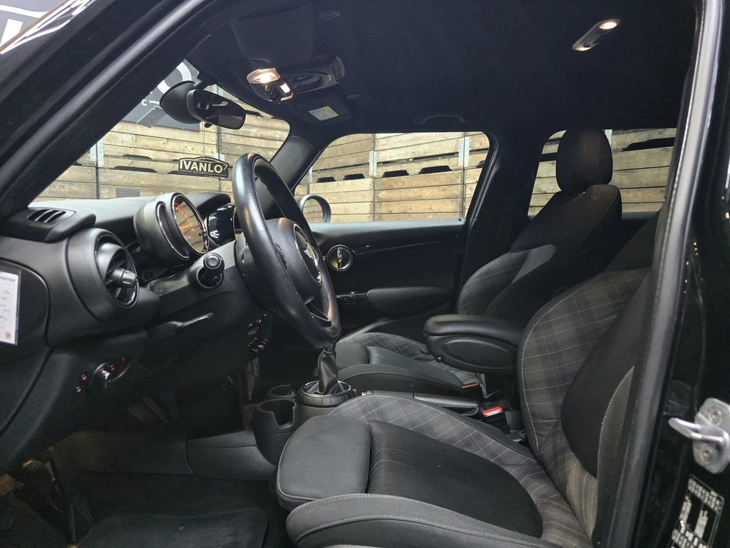 MINI 5-deurs – foto 11