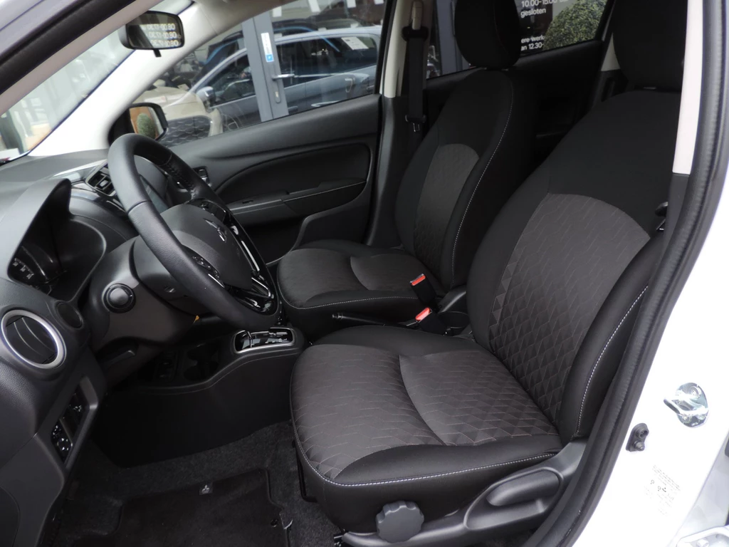 Mitsubishi Space Star – foto 12