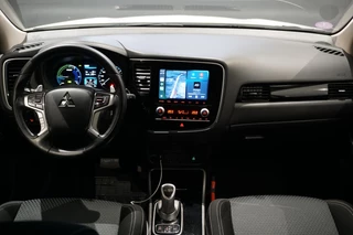 Mitsubishi Outlander – thumbnail 7