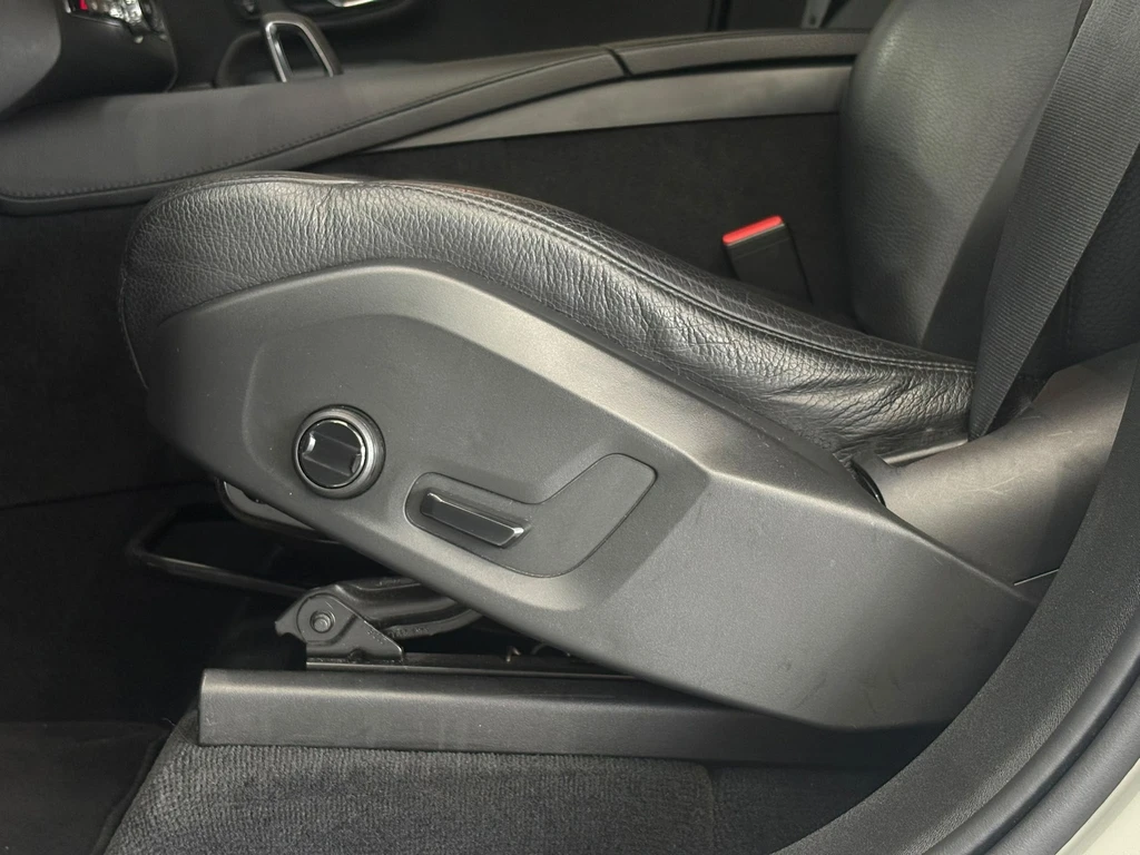 Volvo XC90 – foto 23
