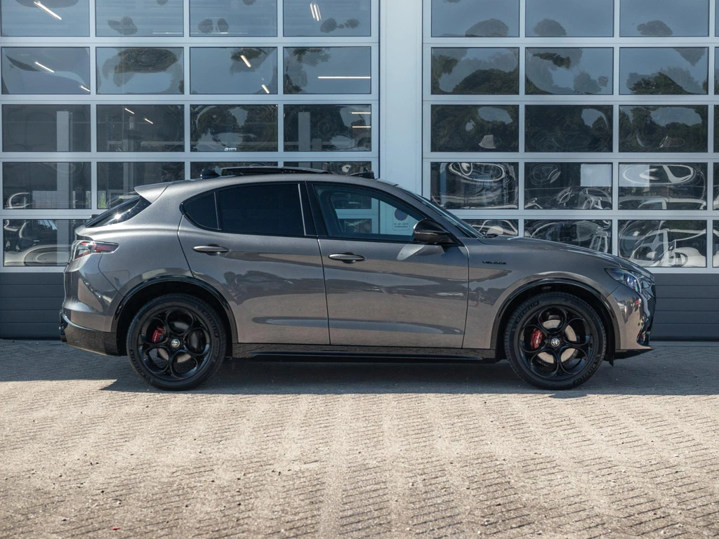 Alfa Romeo Stelvio – foto 8