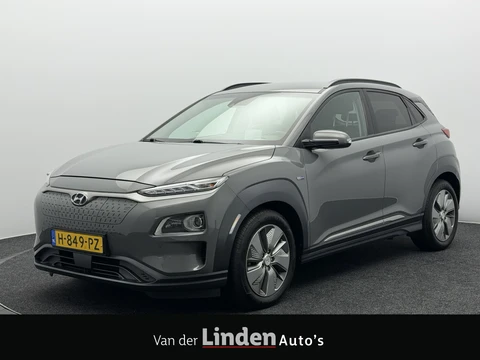 Hyundai Kona EV Premium 64 kWh | SoH 90,1% | Trekhaak | Warmtepomp | Leer | Head-Up | Elektr. Stoelen | Adaptive Cruise