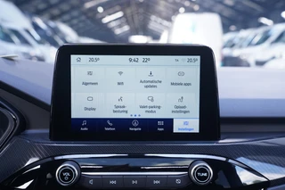 Ford Kuga – thumbnail 40