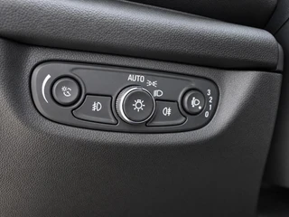 Opel Insignia – thumbnail 28