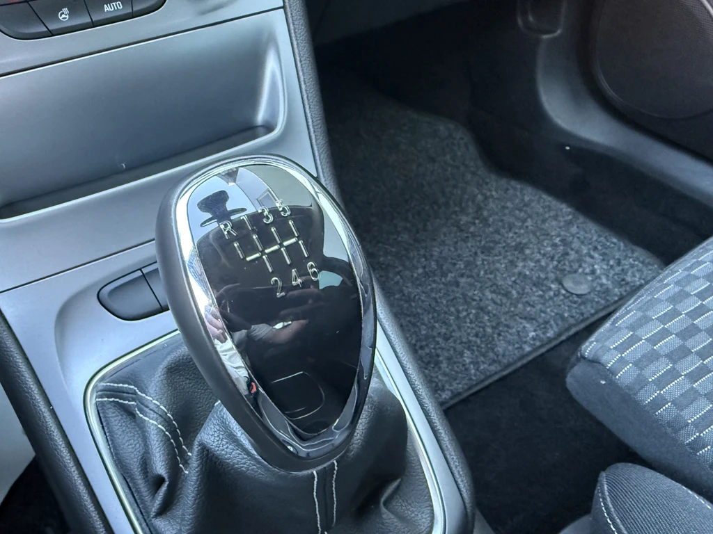 Opel Astra – foto 35