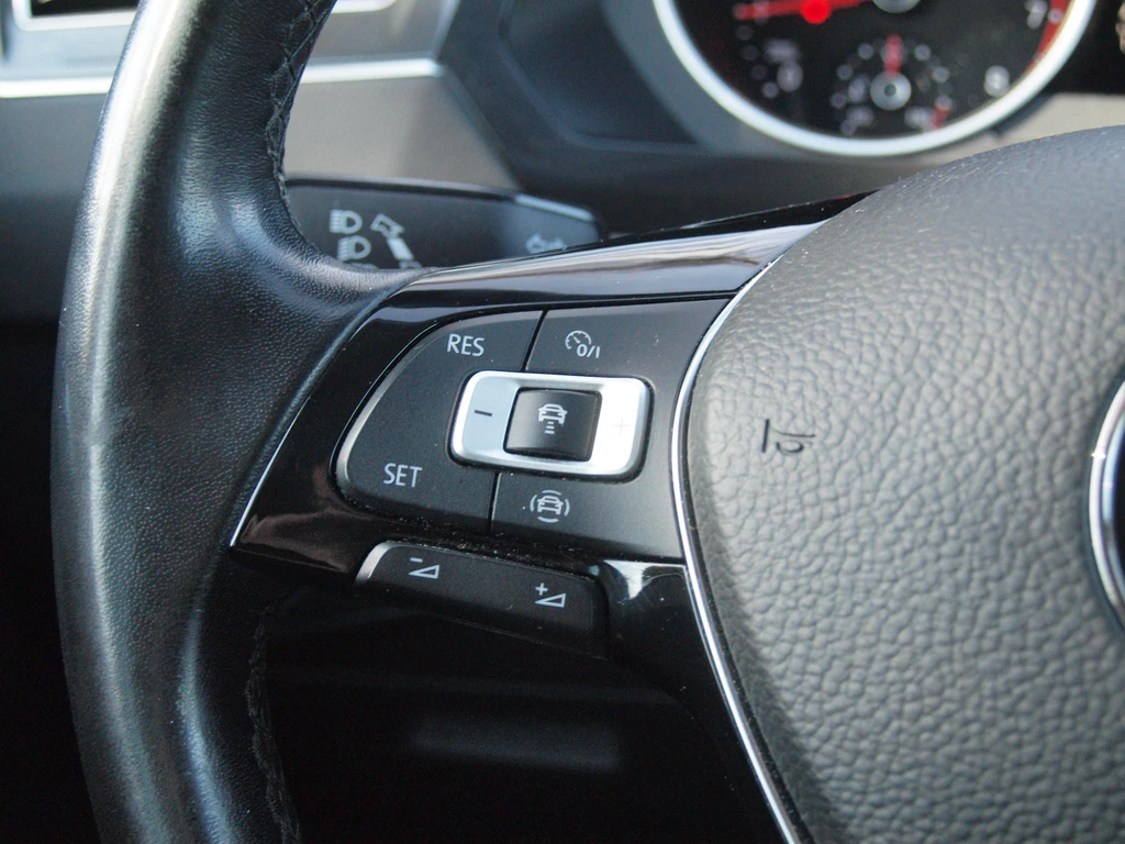 Volkswagen Tiguan – foto 15