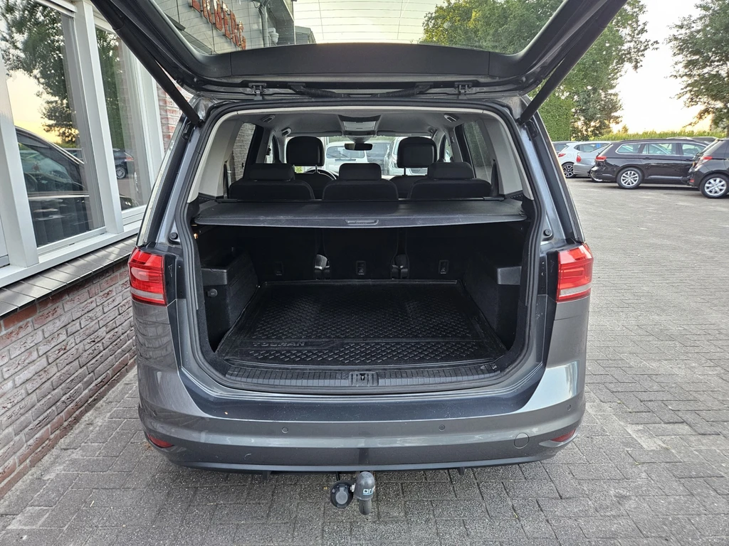 Volkswagen Touran – foto 37